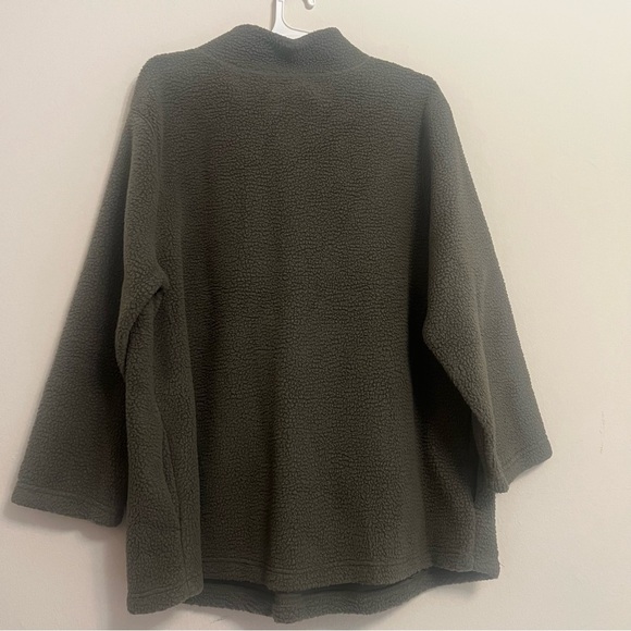 Ingrid & Isabel Maternity Olive Green Fleece Top Size XXL New - Picture 2 of 6
